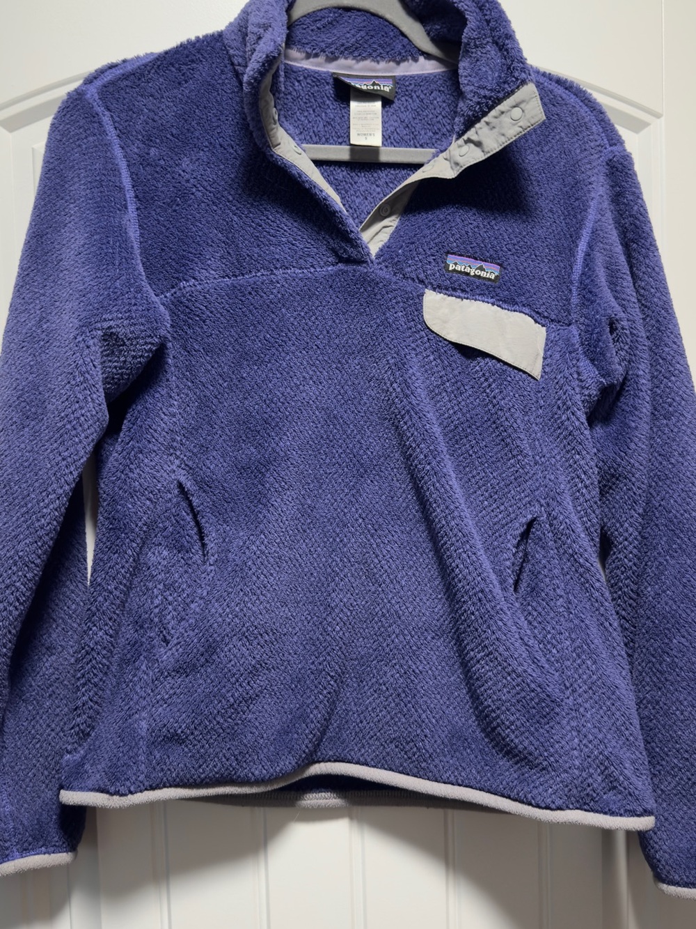 Patagonia Purple and Light Gray Fleece Snap Pullover